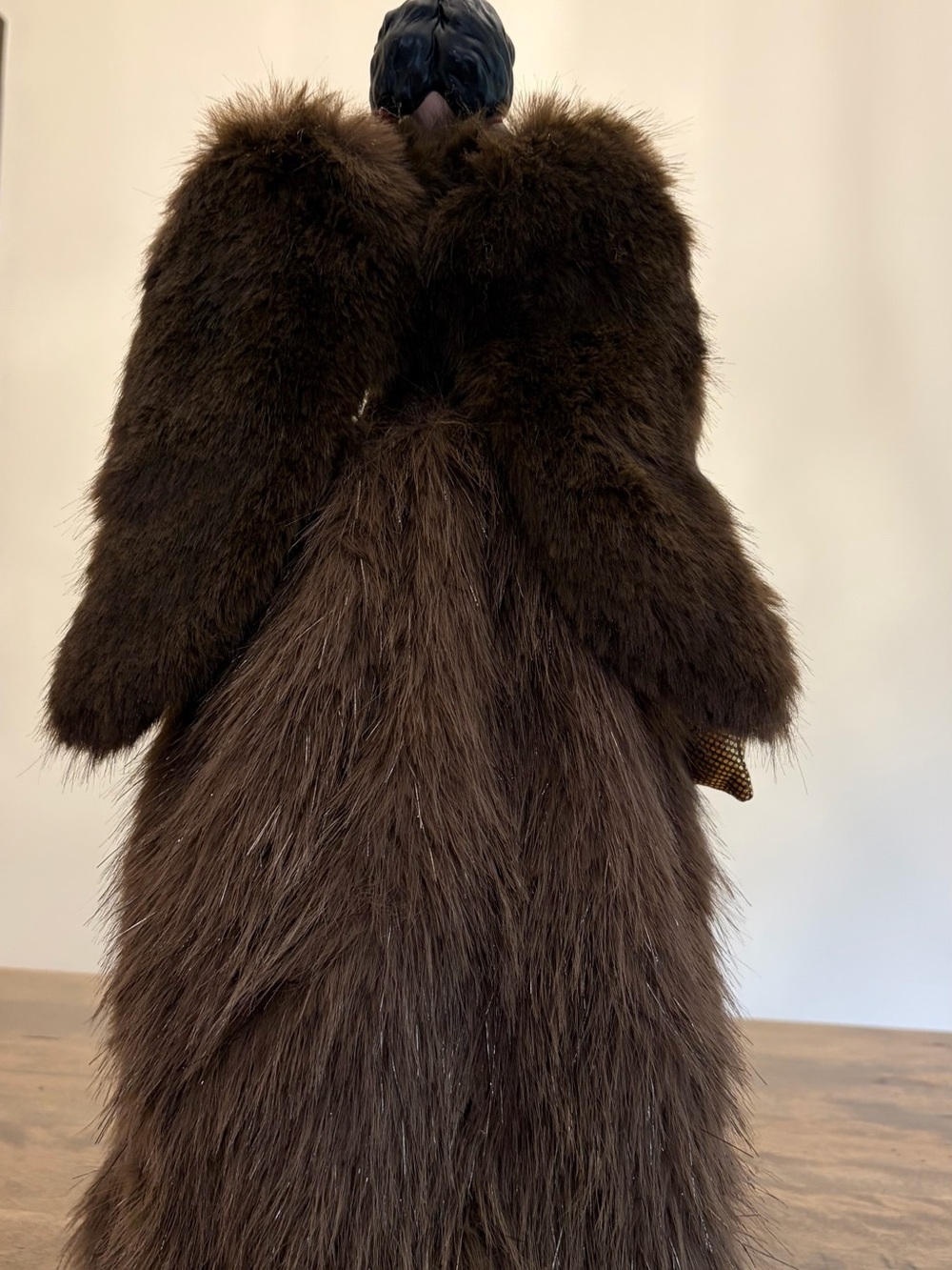 Bella Lux Christmas Angel Viral Chocolate “Mink” VHTF - Picture 9 of 15